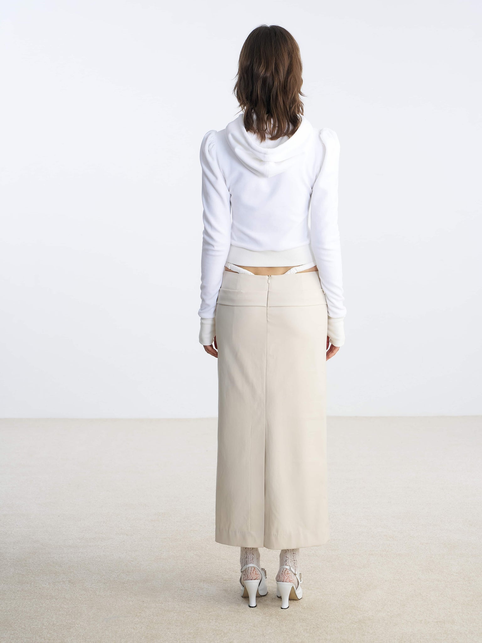 Cream flower pleats long skirt Back