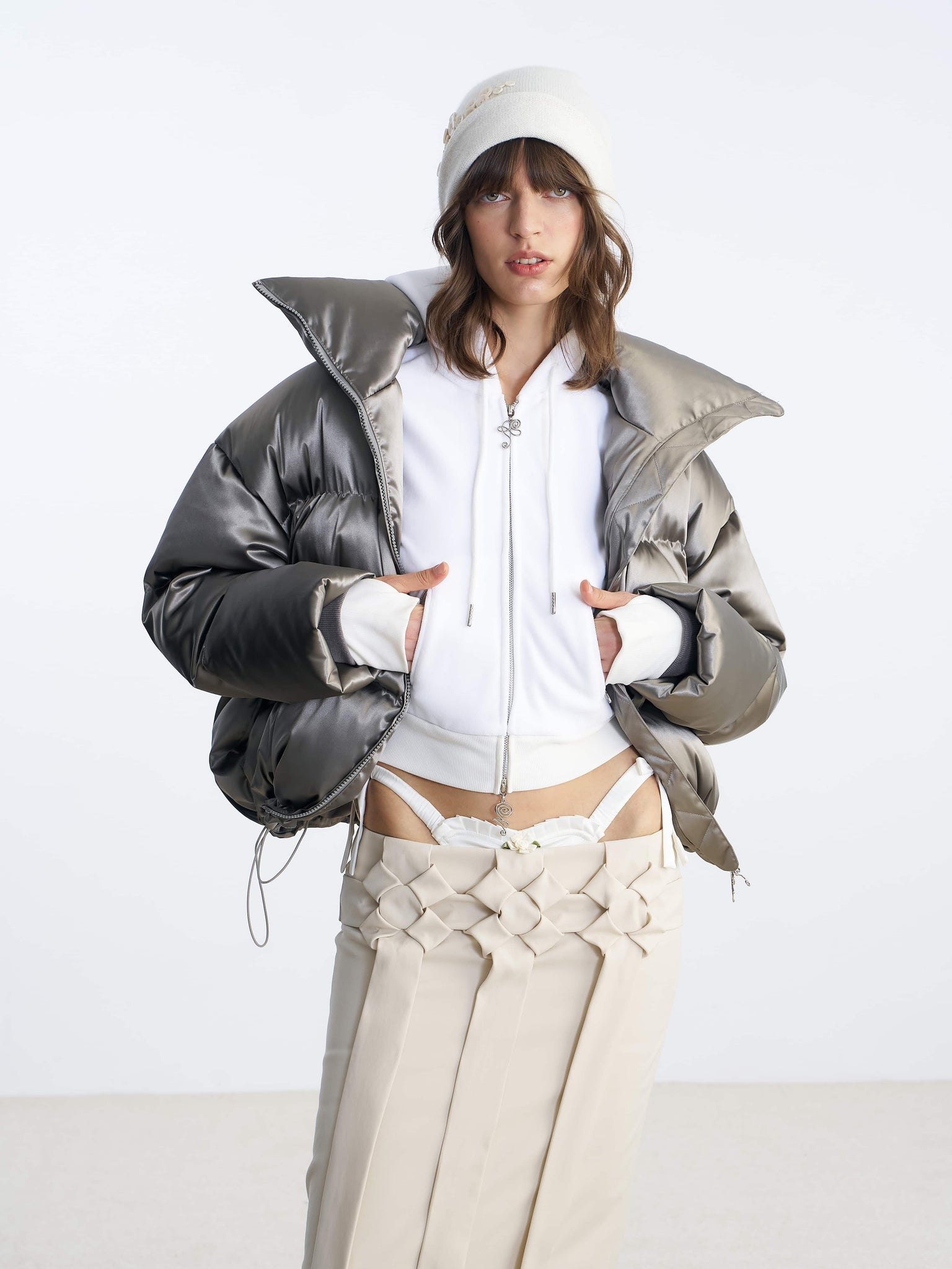 Gray oversize high-neck quilted down coat detail
