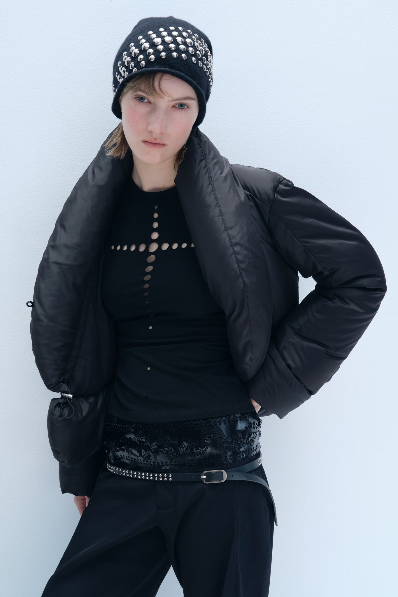 Black Fit Down Jacket With Adjustable Drawstring